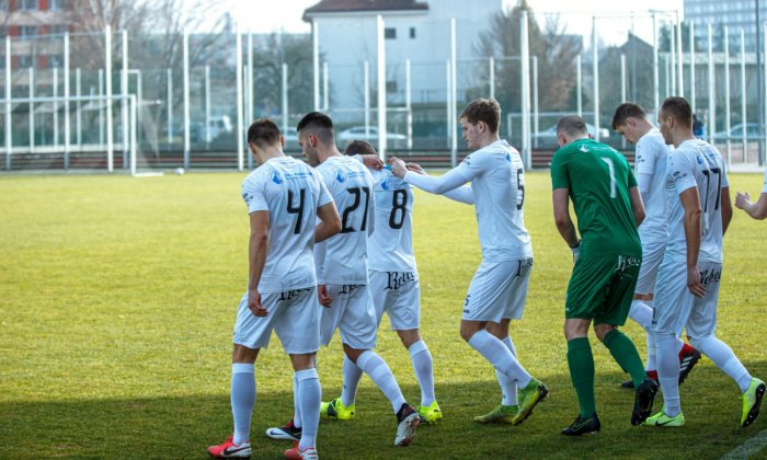 Hradec čekají dva současně hrané zápasy. Na hřišti utkání proti Jihlavě a na magistrátu boj o nový stadion