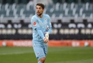 Jak bude v létě Slavia řešit post brankáře? Chce gólmana z bundesligy, ve hře je ale i příchod Nguyena či Mandouse