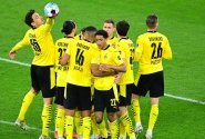Dortmund si poradil s katem Bayernu Kielem a postupuje do finále poháru, kde vyzve Lipsko