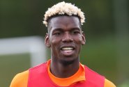 Barva vlasů jako předzvěst dalšího angažmá? Pogba se tomu směje