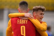 Dukla napravila sedmičku od Sparty cenným skalpem Liberce. Zářil Fábry a Rada chytil penaltu