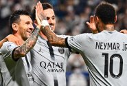 Na šestigólové demolici japonské Osaky se v pařížském dresu podíleli i Neymar, Messi a Mbappé