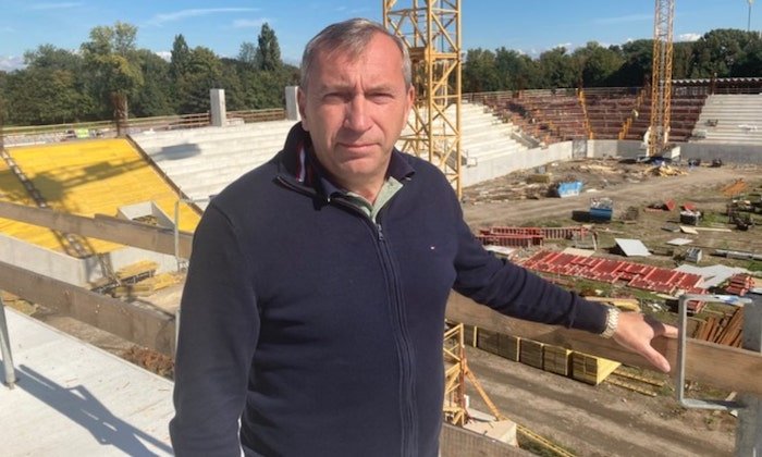 Po Slavii budeme mít druhý nejlepší stadion, tvrdí šéf votroků Jukl o rostoucí aréně v Hradci Králové