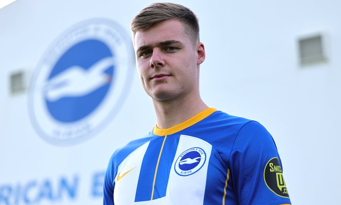 Rodí se hvězda, už teď má legendární jméno. TOP kluby se bijí o mladíka z Brightonu