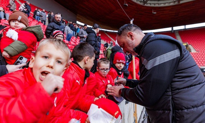 Pozice Trpišovského zůstává naprosto pevná. V Česku není trenér, který by přišel a byl by okamžitě lepší než on