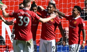 Review: Manchester United - Everton. Pickford nálety Red Devils neustál