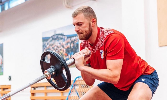 Staněk jako Čech? Po zranění hlavy bude nosit přilbu, vrátit se chce v Plzni ještě letos