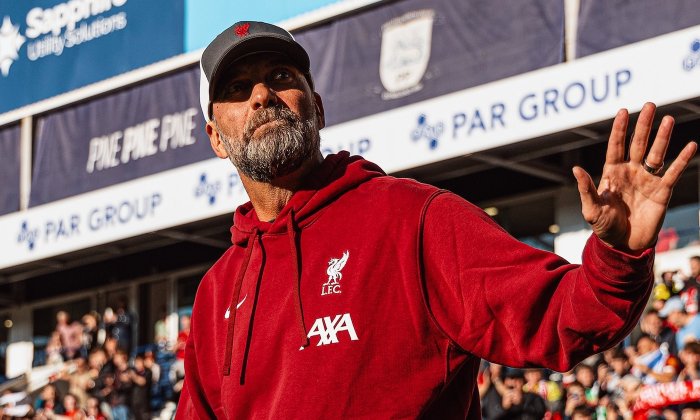 Klopp chtěl na Anfield Road balit kufry už v červnu. Nechal se ale přemluvit