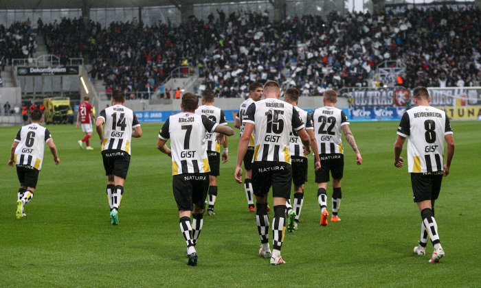 Úvod Play Off o Konferenční ligu vyšel lépe Hradci a Teplicím. Olomouc s Libercem budou muset v odvetě dohánět manko