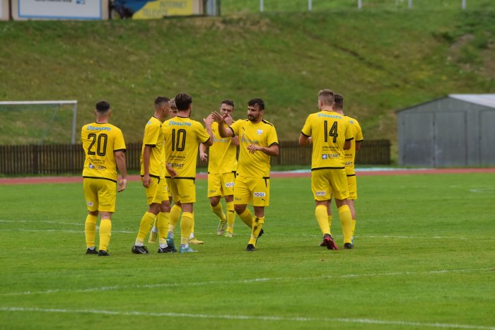 Šílenost v domácím poháru. Prostějov nasázel 26 branek, Řepiště kouše ostudu