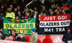 Další zvrat v prodeji United: Glazerovi stahují klub z nabídky