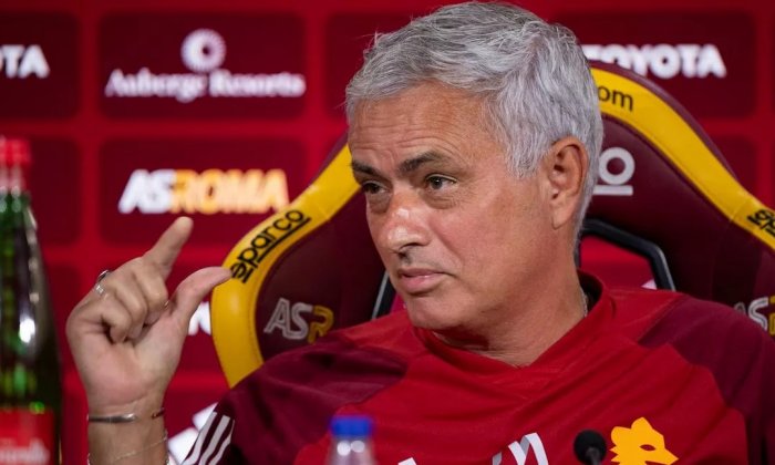 Řím evidoval nejvyšší návštěvu sezony. V Praze by to mohl být opravdu dobrý zápas, řekl Mourinho. Za co děkoval Trpišovskému?