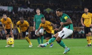 Review: Wolverhampton - Newcastle. Straky i přes dvě trefy Wilsona na půdě Wolves pouze remizovaly