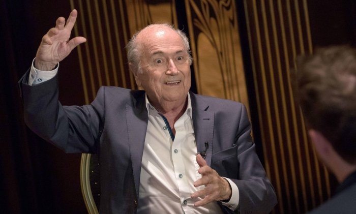 Bývalý předseda FIFA Blatter nesouhlasí s rozdělením MS 2030 mezi šest zemí
