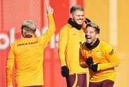 Los EL: Icardi, Mertens, Bakambu či Zaha.... Sparta míří na horkou půdu nejúspěšnějšího klubu v historii Süper Lig