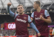 West Ham se Součkem a Coufalem v sestavě slaví velké vítězství. Manchester United nedal gól ve čtvrtém utkání v řadě