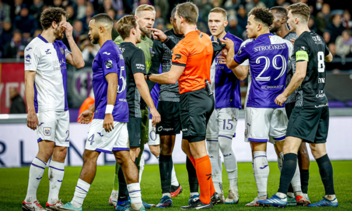 Průlomové rozhodnutí. Kvůli pochybení arbitra se bude v Belgii opakovat utkání, kde úřadoval i exslávista Sor