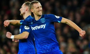 Součkův gól rozvášnil Anglii. West Ham slaví, Arsenal se podruhé v sezoně zlobí na VAR