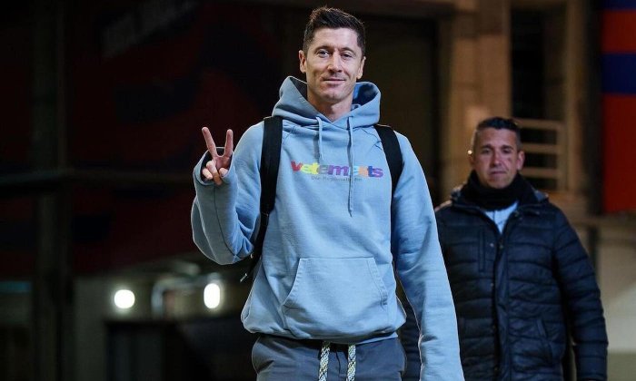 Kanonýr Lewandowski se konečně dočkal pochvaly. Skončí jeho neshody se španělskými novináři?