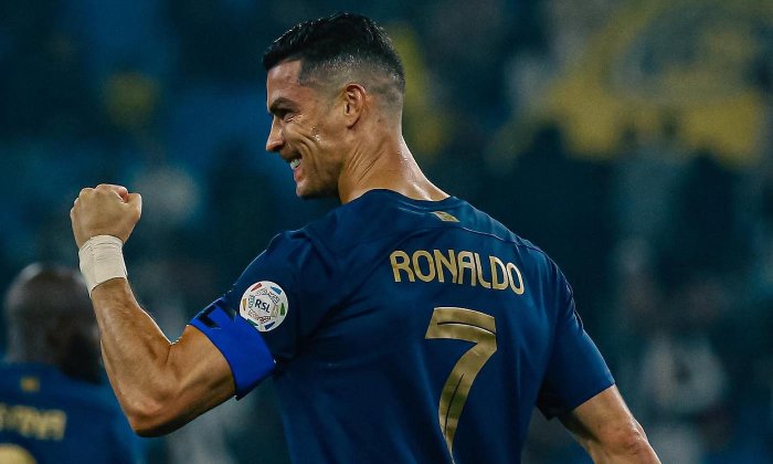 Ronaldo je zraněný, nehraje se. Naštvaní fanoušci v Číně vtrhli do hotelu jeho týmu. Je v ohrožení souboj s Messim?