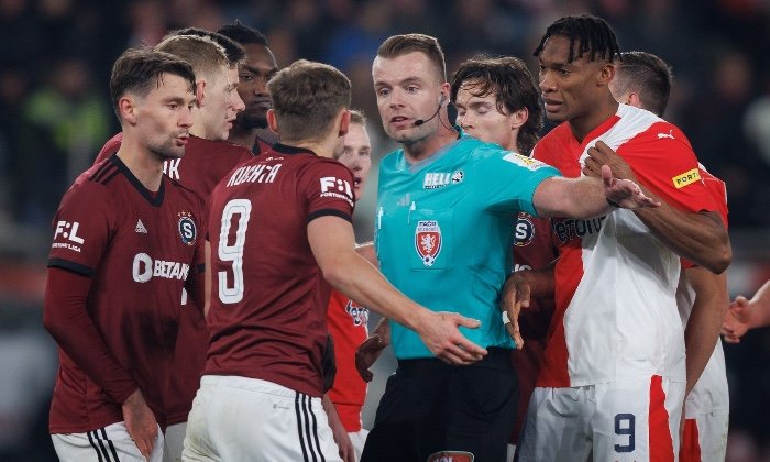 Jaké karty budou rozdány v nadstavbě? Dojít může až na umístění v soutěži fair play, případně los