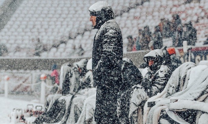 Jedna z nejhorších profesionálních sportovních událostí, jaké jsem v životě viděl, postěžoval si kouč Los Angeles FC a schytal tučnou pokutu