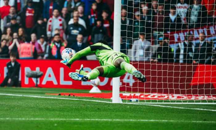 Senzace na účet United se nekoná, rozhodl penaltový rozstřel. Vítěz Anglického poháru bude znovu z Manchesteru